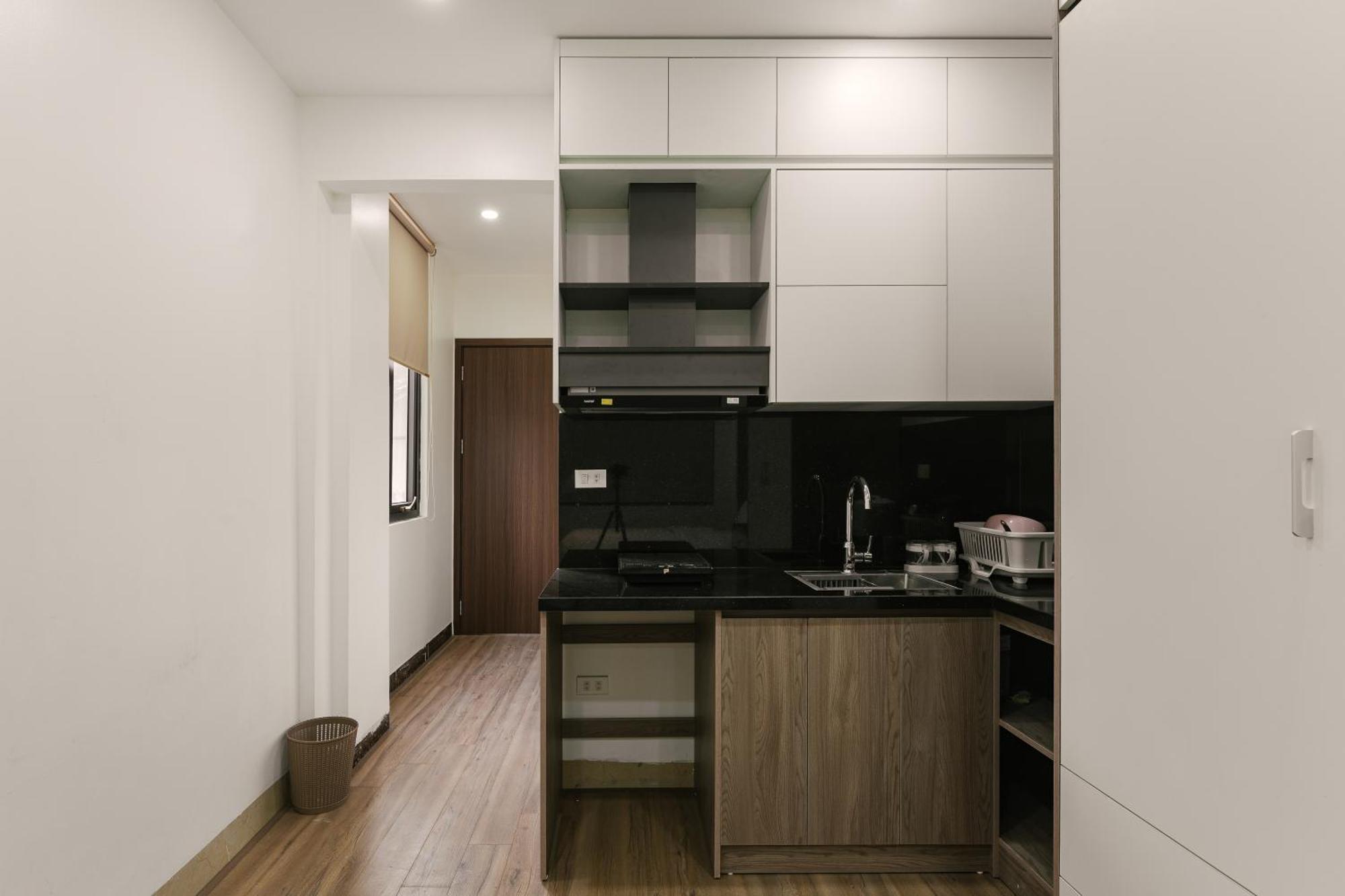 Delapong Hotel And Apartment Ha Noi - Hanoi — Photos 1